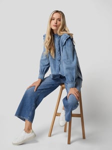 FB Sister Hoge taille jeans blauw casual uitstraling Mode Spijkerbroeken Hoge taille jeans 