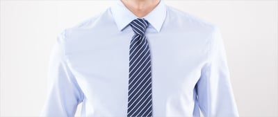 Overhemd met stropdas